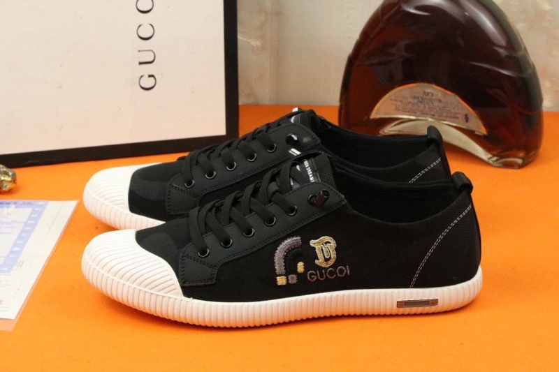 Gucci Casual Shoes